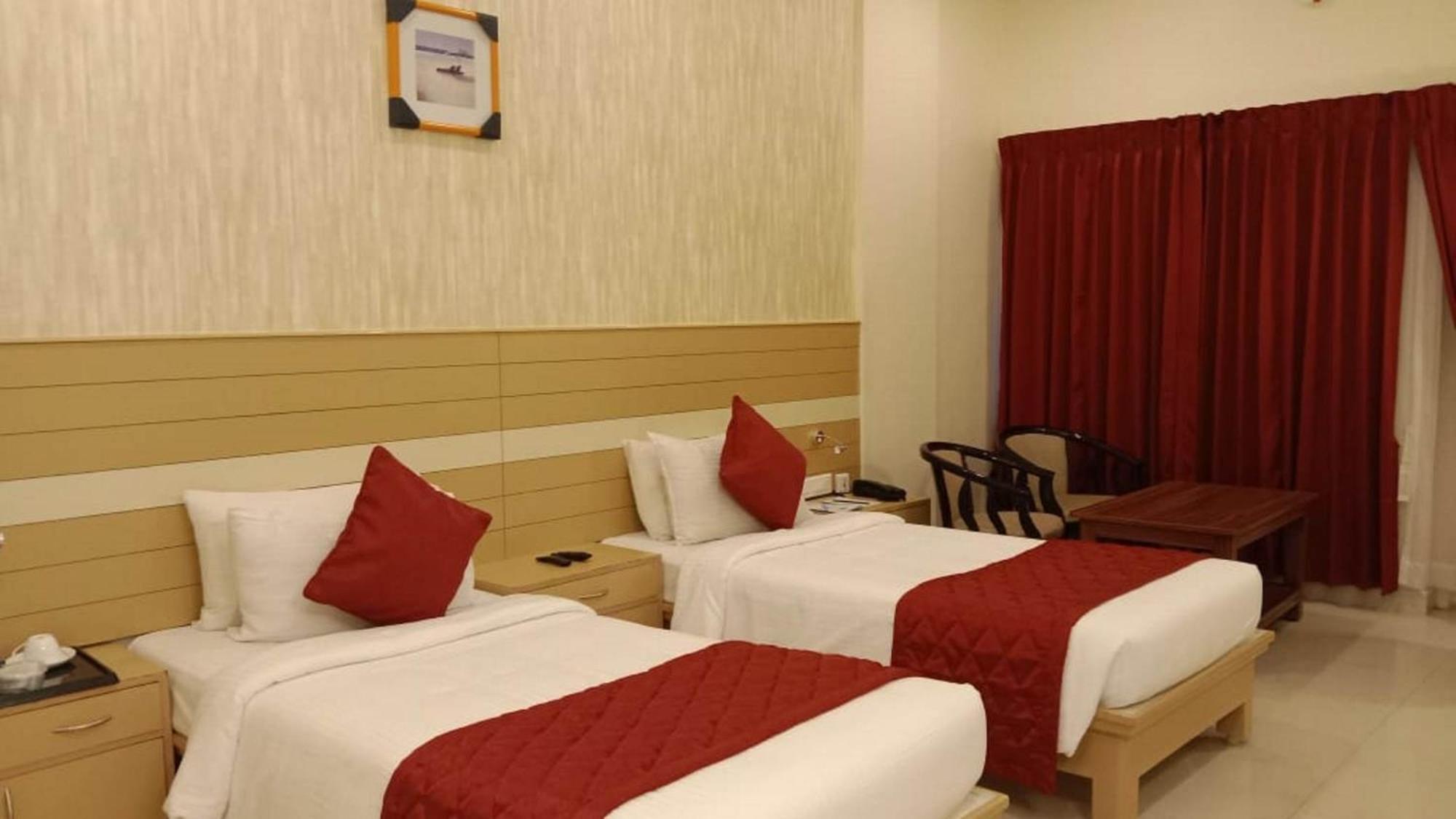 Hotel Dsf Grand Plaza Tuticorin Exterior photo
